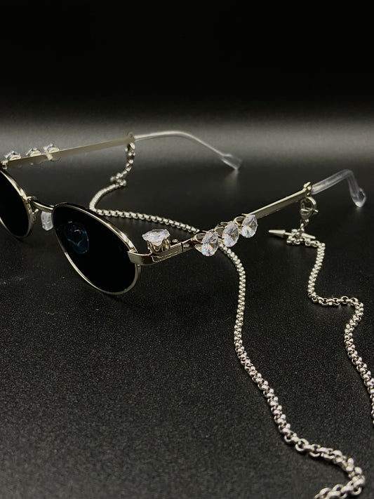 Cristal sunglasses with safety chain