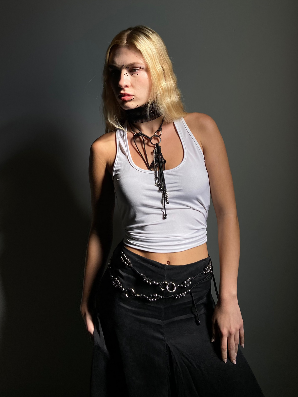 black necklace keychain, multifunctional statement chocker piece