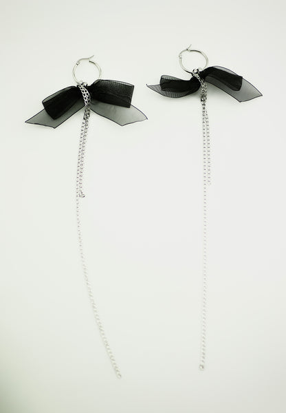 Black bow chain earrings