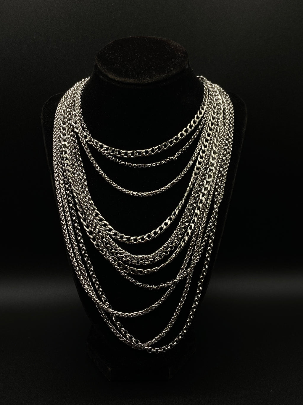 handmade stainless steel chunky big statement necklace with carbin